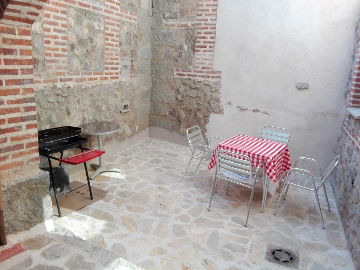 Abadía del Marqués de Avila Vega de Santa María Exterior foto